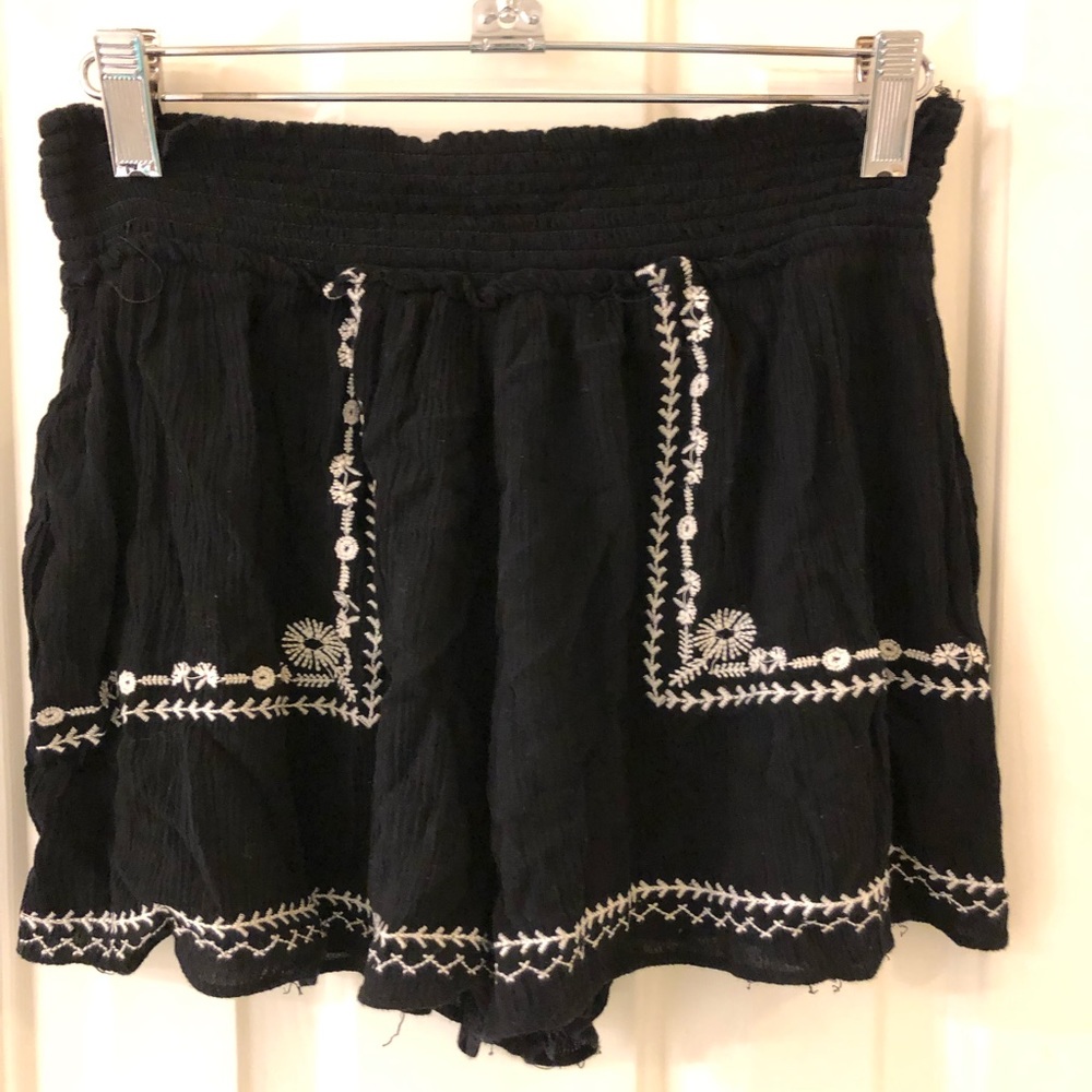 Black flowy shorts